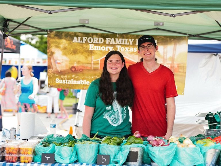 Farm-fresh smiles and local pride at Denton Community Market